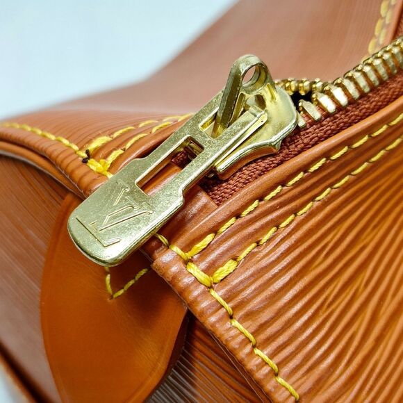 LOUIS VUITTON Cipango Gold Epi Leather Keepall LV 50 Boston Bag VI0994 Authentic - Picture 7 of 17